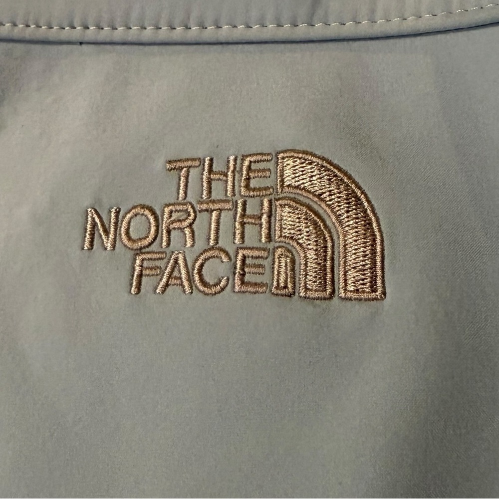 The North Face Women’s Light Blue Apex Bionic Jacket Size L/G - Picture 6 of 8
